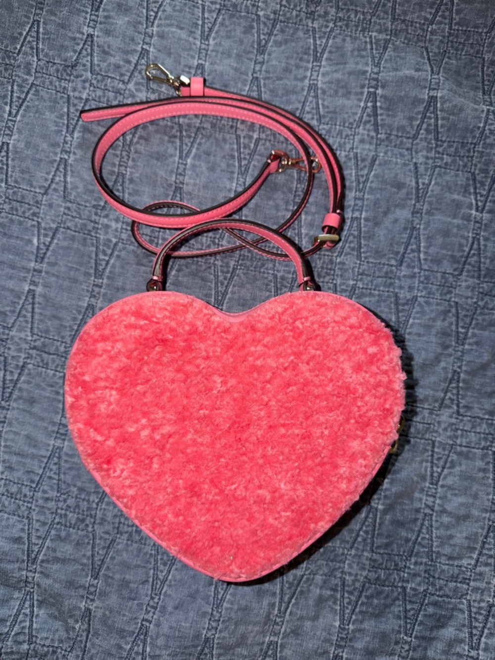 Kate spade love shack fancy Heart-Shaped Pink Faux-Shearling Crossbody Bag